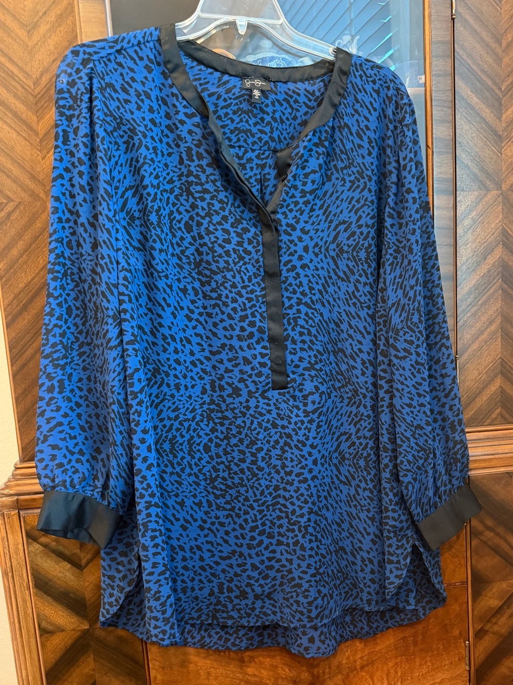 Jessica Simpson Cheetah Print Blouse 2X